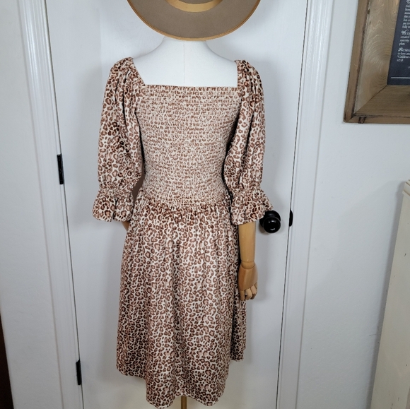 Ivy City Co. Leapord Print Smocked Dress Size Small - Picture 11 of 15